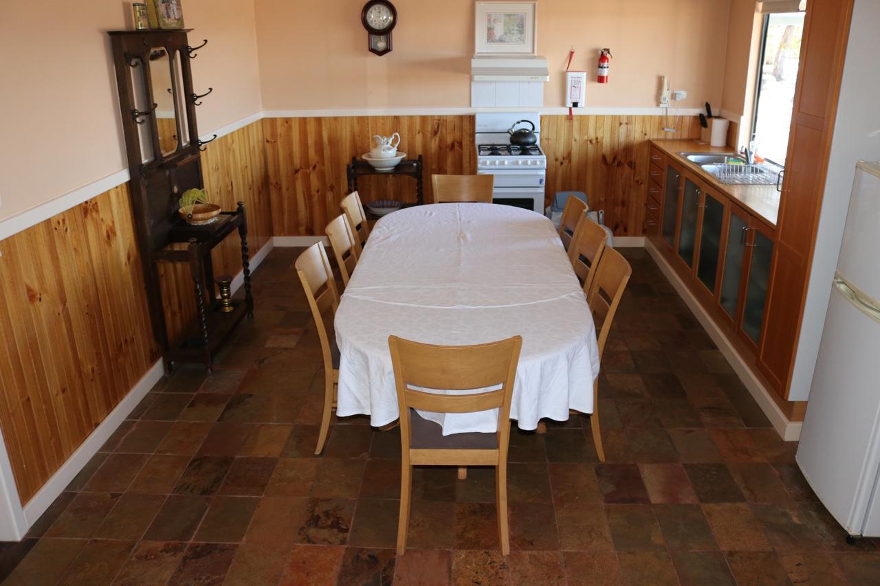 Kendenup Cottages And Lodge Экстерьер фото